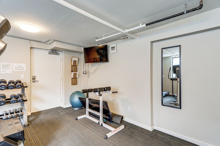 Belltown 1-Bedroom 3rd-Floor interior