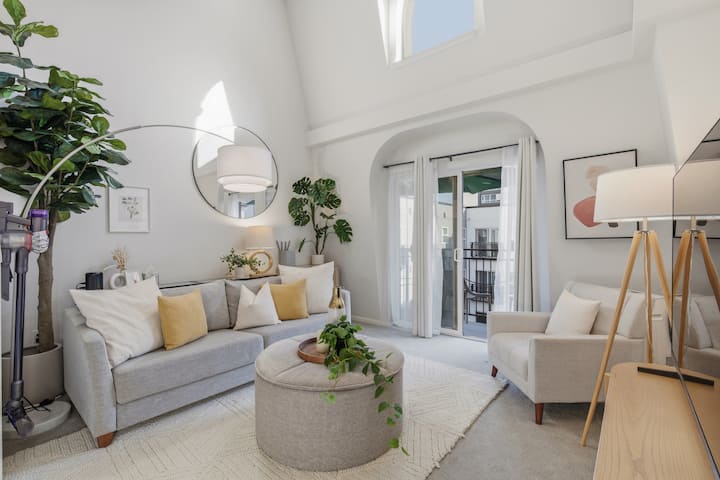 Skyline Studio interior
