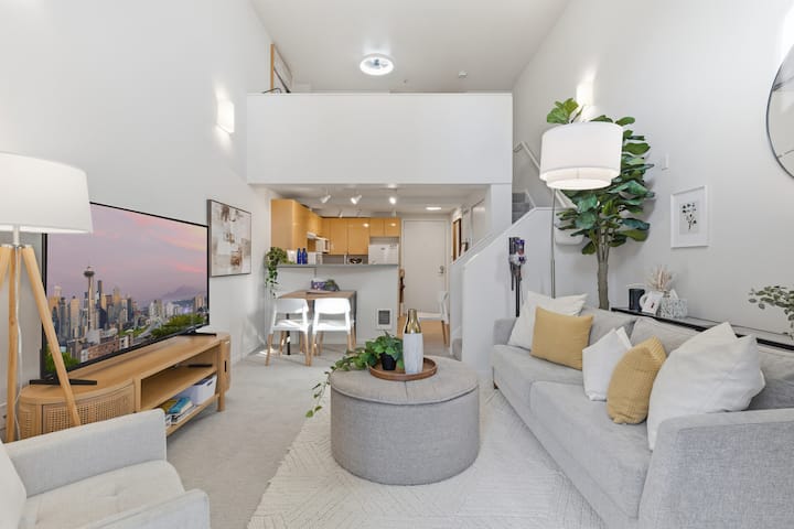 Skyline Studio interior