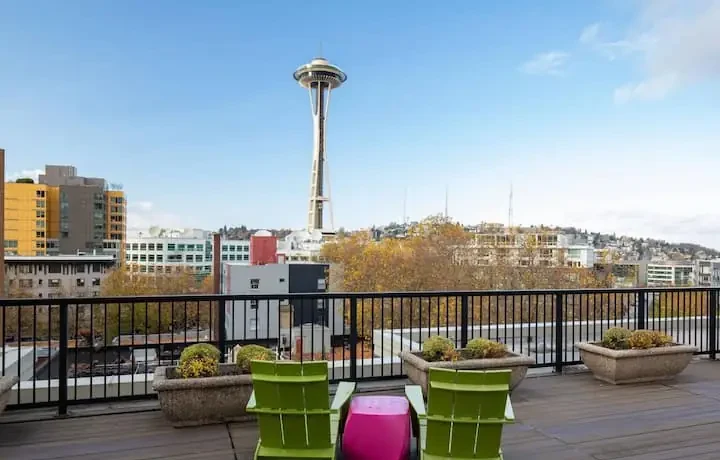 Montreux Condominiums Rooftop